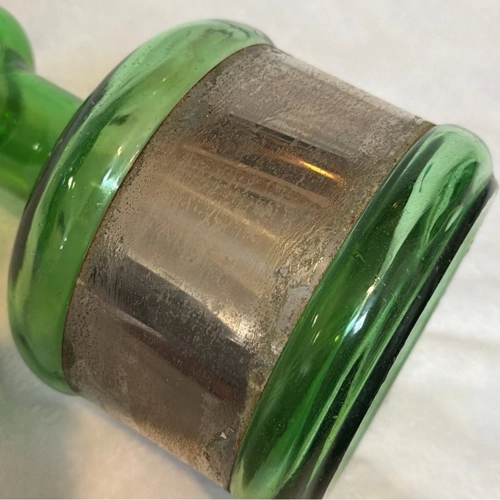 Emerald Green glass decanter & ball stopper 12” - Vintage